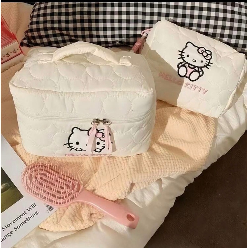 Hello Kitty Quilted Makeup Bag Set 2pc‎ Cream White Heart Pattern Cosmetic Case